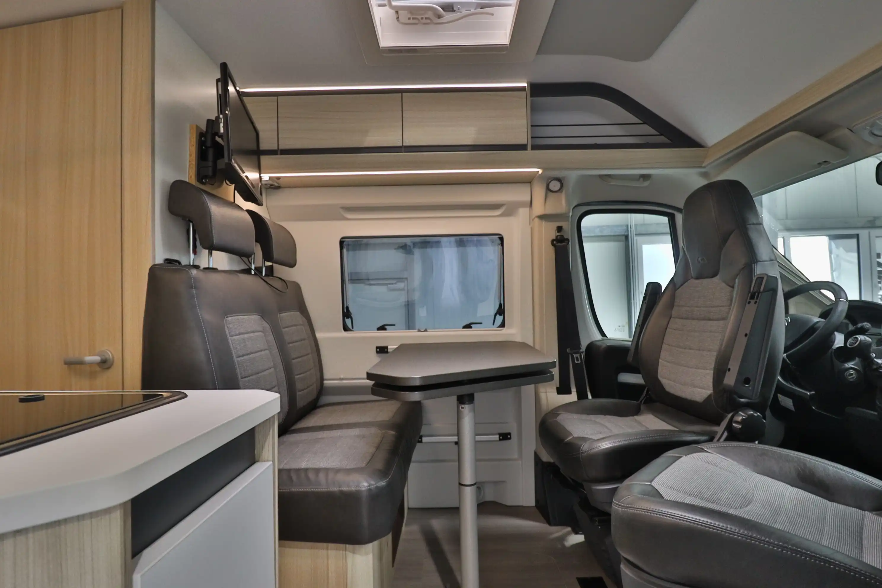 ADRIA Twin 600 SP Axess